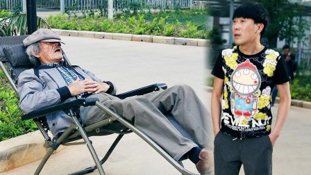 Đang ngủ ngon thì bị hỏi đường, cụ ông treo biển siêu lạ và cái kết