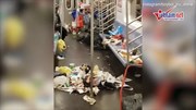 Núi phế thải hôi thối trên tàu điện ngầm ở Mỹ