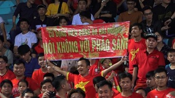 Sợ pháo sáng, Hàng Đẫy siết chặt an ninh trận Hải Phòng - Viettel