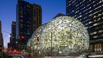 Văn phòng pha lê hình cầu khổng lồ của của đế chế thương mại Amazon