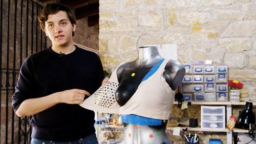 Doanh nhân trẻ vì mẹ, chế tạo áo ngực phát hiện sớm ung thư vú