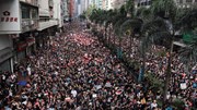 2 triệu người xuống đường biểu tình, lãnh đạo Hong Kong xin lỗi người dân