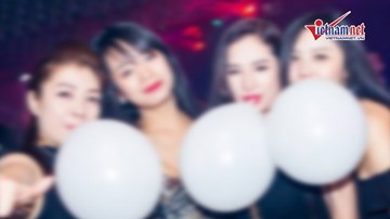 Bóng cười rao bán công khai, cam kết 'hầu hạ bạn hơn bố chúng tôi ở nhà'