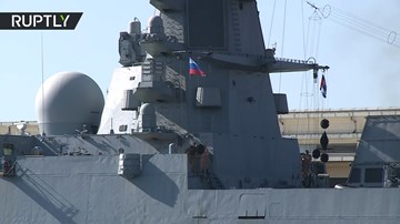 Tàu chiến Nga cập cảng Cuba, Mỹ đứng ngồi không yên