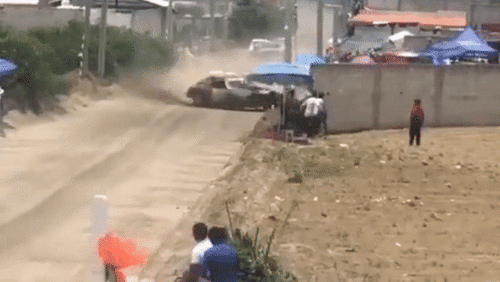 Tai nạn thảm khốc tại giải đua xe tự do ở Mexico