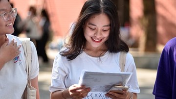 Thi Ngoại ngữ: Nhiều thí sinh thấy đề dễ, chỉ làm mất 1/2 thời gian