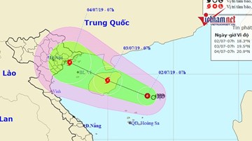 Rạng sáng 4/7 bão cập bờ Quảng Ninh, Hải Phòng