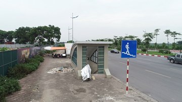 Hà Nội: Hầm đi bộ bỏ không, nhếch nhác trên tuyến đường 6.600 tỷ đồng