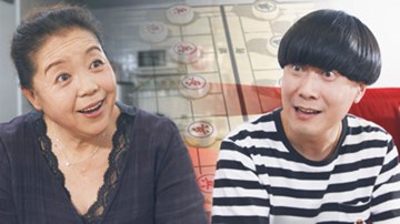 Cười rung rốn: Mẹ 'cao thủ cờ' hành con trai chuyện...bạn gái