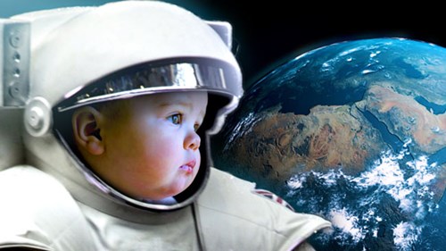 Sinh nở trong vũ trụ có gì khác biệt so với trên Trái đất?