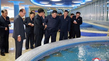 Nhà hàng hải sản siêu to ở Triều Tiên, đích thân ông Kim đến dùng bữa