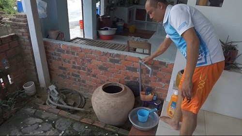 Quảng Nam khốn đốn tìm nước sinh hoạt trong mùa khô hạn