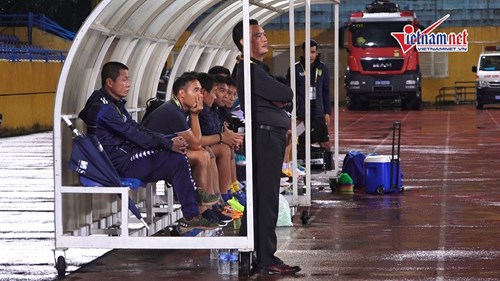 Hà Nội 2 - 1 Bình Dương: 2 đội đều đáng lo về thể lực