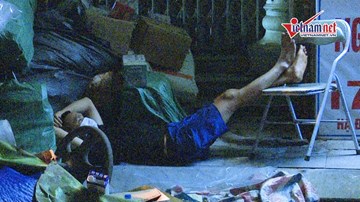 Đêm trắng của người dân xung quanh đám cháy ở Công ty Rạng Đông