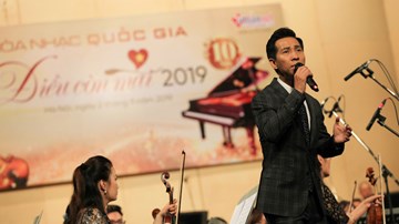 Điều còn mãi 2019: Lê Anh Dũng hát 'Sông Lô chiều cuối năm'