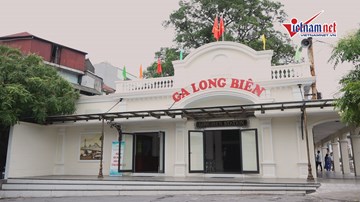 Ga Long Biên khoác lên mình ‘chiếc áo mới’, hành khách ngỡ ngàng
