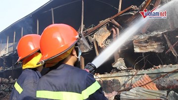 Hà Nội trả lời chất vấn về vụ cháy Rạng Đông