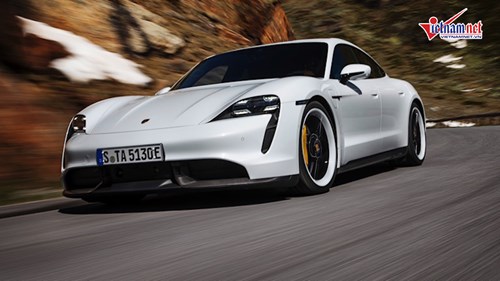 Mê mẩn với mẫu xe điện đầu tiên của Porsche, chờ đợi ngày về Việt Nam