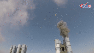 Xem hệ thống phòng thủ của Nga đánh chặn mục tiêu trên không