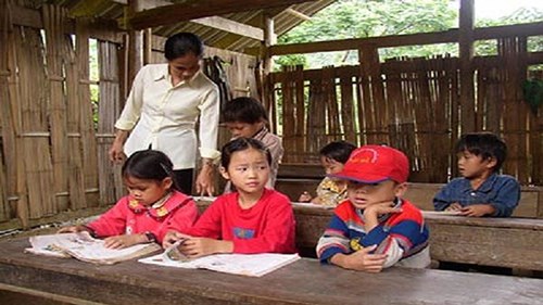 Đà Nẵng: Nhiều giáo viên miền núi khó khăn khi bị cắt phụ cấp