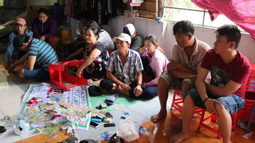 Thu nửa tỷ trên chiếu bạc ở chòi lá ven sông miền Tây