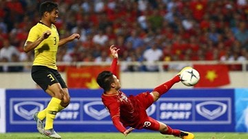 Thua trắng trước Việt Nam, HLV Tan Cheng Hoe không tham dự họp báo