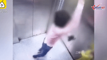 Người phụ nữ đánh con trai dã man ngay trong thang máy
