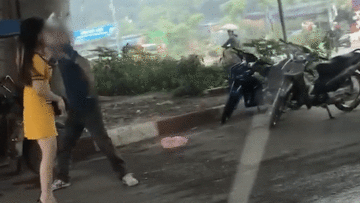 Nam thanh niên cầm dao chém 2 cô gái trên đường