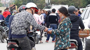 Vé trận lượt về Việt Nam-Thái Lan bị 'cò' thổi giá lên gấp 7 đến 10 lần