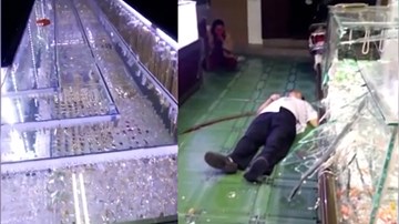 Cướp tấn công chủ tiệm vàng giữa trận bóng đá U22 Việt Nam - Singapore