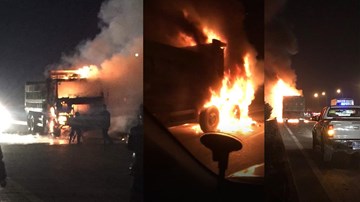 Người lái xe máy chết cháy sau khi đâm vào xe tải trên cao tốc