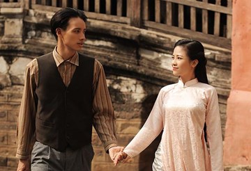 Dương Hoàng Yến và 'bạn trai' đốt than quyên sinh trong phòng kín