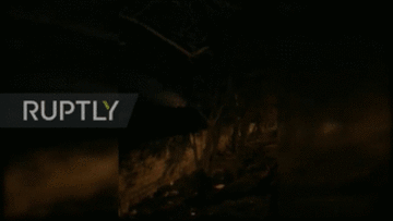 Khoảnh khắc máy bay Boeing chở 180 người nổ tung tại Iran