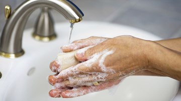 Rửa tay đúng cách để ngăn ngừa virus corona