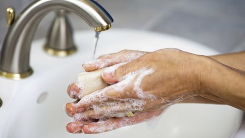 Rửa tay đúng cách để ngăn ngừa virus corona