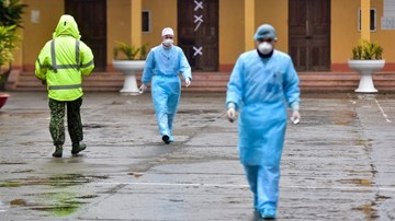 Bên trong khu cách ly đón người Việt trở về từ Trung Quốc