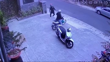 Đà Lạt: Bẻ khóa, trộm xe máy giữa trưa ngay trước cửa khách sạn
