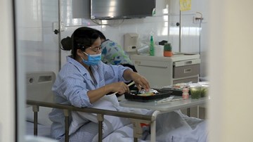 ‘Người về từ vùng dịch Covid-19 được cách ly, ăn uống như ở khách sạn’