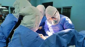 TQ thực hiện ca cấy ghép phổi đầu tiên cho bệnh nhân Covid-19