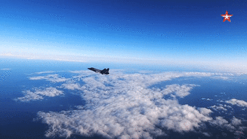 Xem MiG-31 đánh chặn máy bay săn ngầm IL-38 ở bán đảo bí hiểm nhất nước Nga
