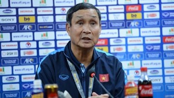 HLV Mai Đức Chung: 'Chúng ta đã đạt mục tiêu ghi bàn vào lưới Australia'