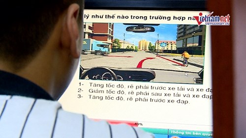 Từ 1/5 học lý thuyết lái xe đến 90 tiếng, học viên than khó