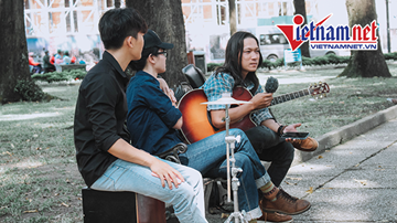 Gặp gỡ nhóm nhạc gây bão với bản mashup hit 'Chú voi con ở Bản Đôn'