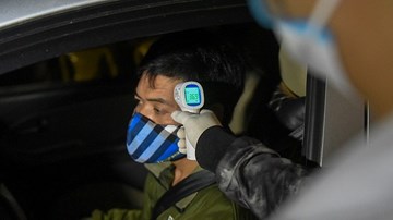 Phú Thọ lập chốt kiểm soát 24/24, đo thân nhiệt người đến từ Hà Nội