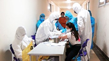 Ngày đặc biệt trong khu cách ly Pháp Vân - Tứ Hiệp
