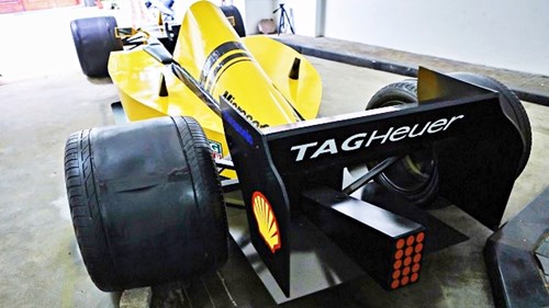 Thanh niên Hà Nội chi 50 triệu tự làm 'xe đua F1' trong 2 tuần