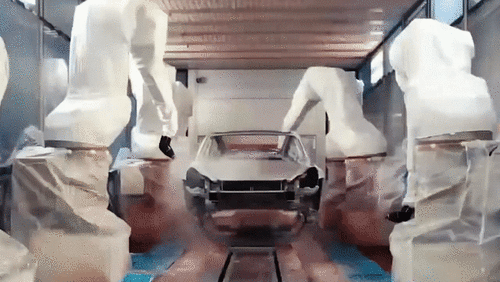 Tại sao ông trùm ô tô điện Tesla 'miễn nhiễm' với khủng hoảng Covid-19?