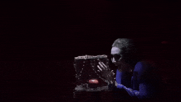 Học trò Hoàng Thùy Linh hóa thân thành Joker sau 2 năm vắng bóng