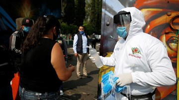 Covid-19: Nga, Ấn Độ có kỷ lục mới, Mỹ cấm người ở Brazil nhập cảnh