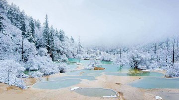 Ngắm Hoàng Long đẹp nao lòng trong  'tuyết rơi mùa hè' cuối tháng 5